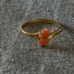 Coral Ring in Goldtone Setting Size 7